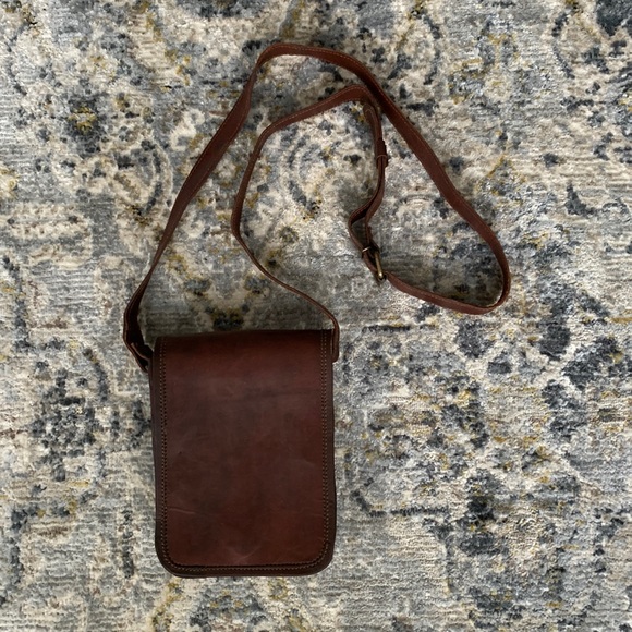 Handbags - Small Leather Crossbody purse